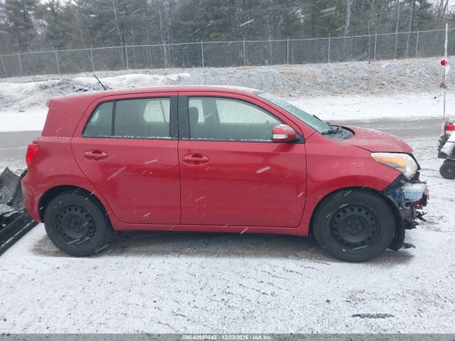 JTKKUPB46E1043256 Scion XD