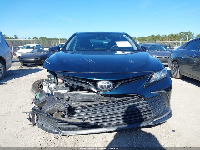 Aukcja sprzedaży 2021 Toyota Camry Le, vin: 4T1C11AK8MU581869, numer aukcji: 43988565