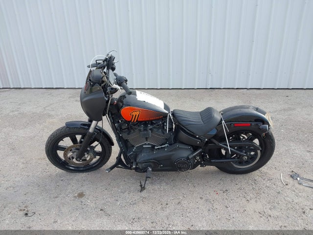 1HD1YYK16NB067830 Harley-Davidson FXBBS