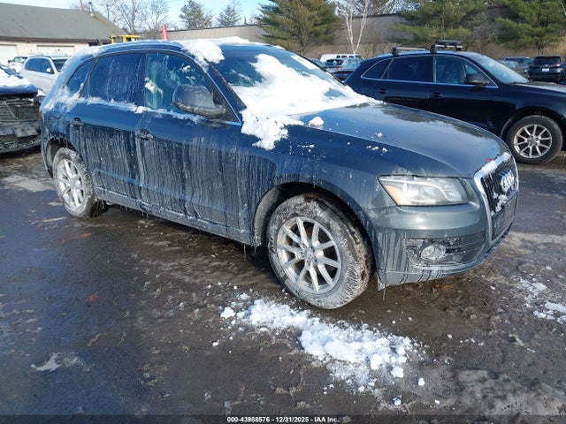 2010 Audi Q5 3.2 Premium მანქანა იყიდება აუქციონზე, vin: WA1LKAFP8AA082812, აუქციონის ნომერი: 43988576