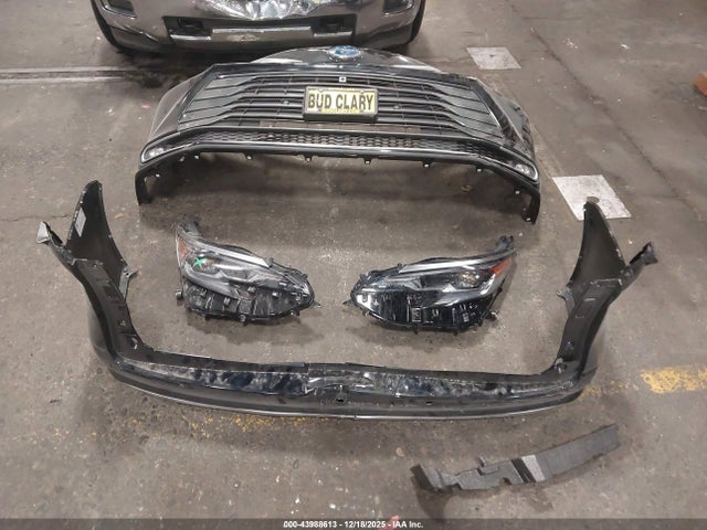 Toyota Sienna Platinum 2025 5TDESKFC9SS214563 Image 18