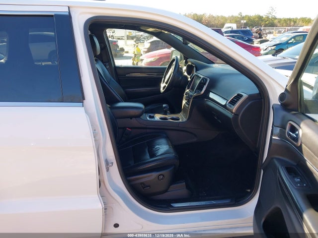 1C4RJFCG1FC211229 Jeep Grand Cherokee Overland