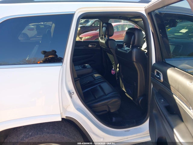1C4RJFCG1FC211229 Jeep Grand Cherokee Overland