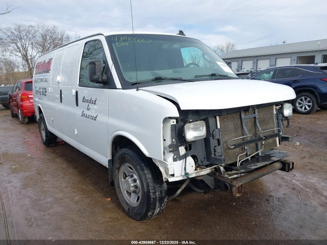 Aukcja sprzedaży 2017 Chevrolet Express 2500 Work Van, vin: 1GCWGBFF7H1255182, numer aukcji: 43988667