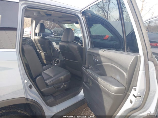 2022 HONDA PILOT 5FNYF6H09NB050915 Photo 7