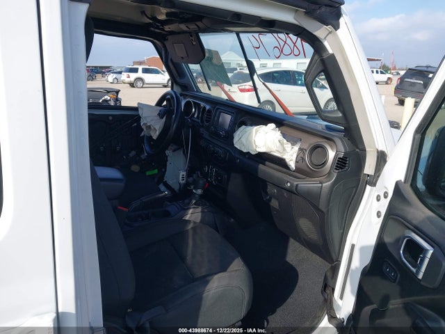 2020 JEEP GLADIATOR 1C6HJTAG6LL170421 Photo 4