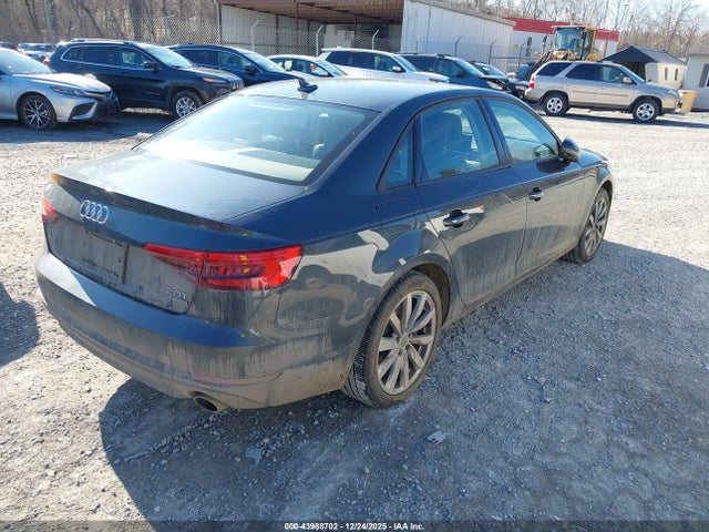 2017 AUDI A4 WAUANAF48HN006498 Photo 3