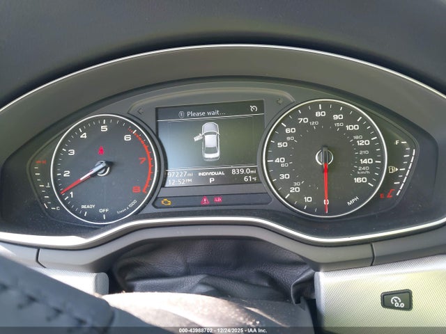 2017 AUDI A4 WAUANAF48HN006498 Photo 6