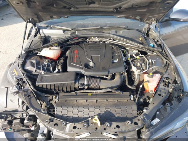 2022 ALFA ROMEO GIULIA ZARFAMBN4N7662160 Photo 9