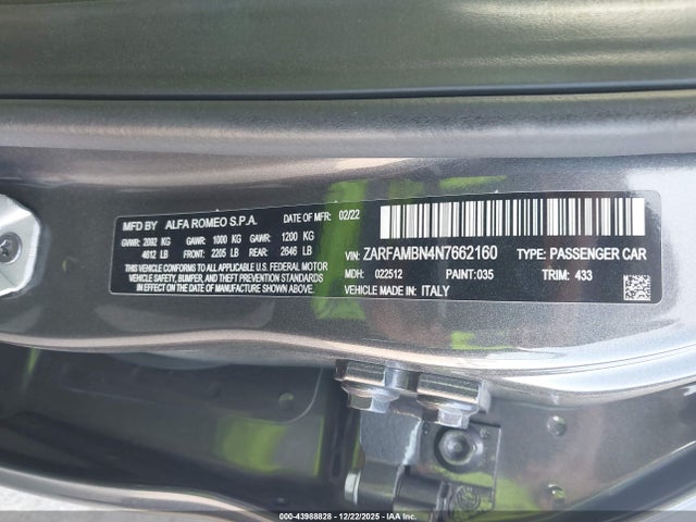 2022 ALFA ROMEO GIULIA ZARFAMBN4N7662160 Photo 8
