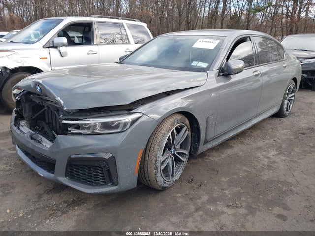 43988852 :رقم المزاد ، WBA7U2C07LGJ59780 vin ، 2020 Bmw 750i Xdrive مزاد بيع