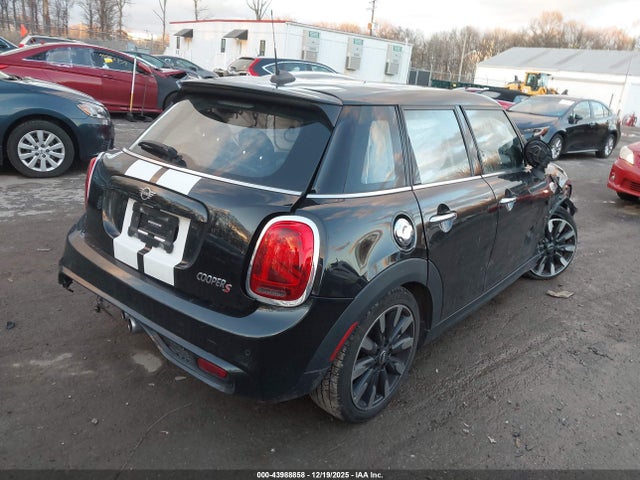 2021 MINI HARDTOP WMWXU9C01M2N97637 Photo 3