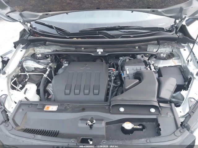 2025 MITSUBISHI ECLIPSE CROSS JA4ATWAA3SZ004266 Photo 9