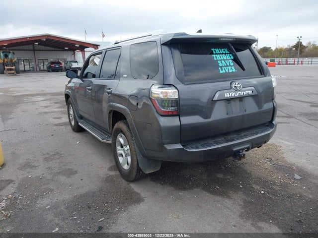Toyota 4runner Sr5 Premium 2016 JTEZU5JR4G5128756 Image 3