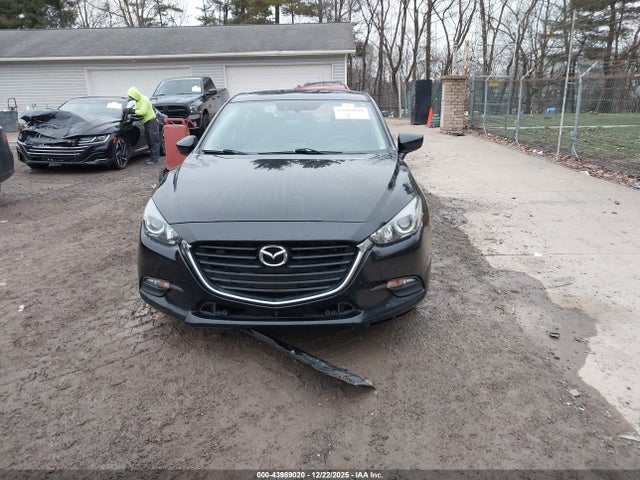 Продажа на аукционе авто 2017 Mazda Mazda3 Sport, vin: 3MZBN1U72HM108293, номер лота: 43989020
