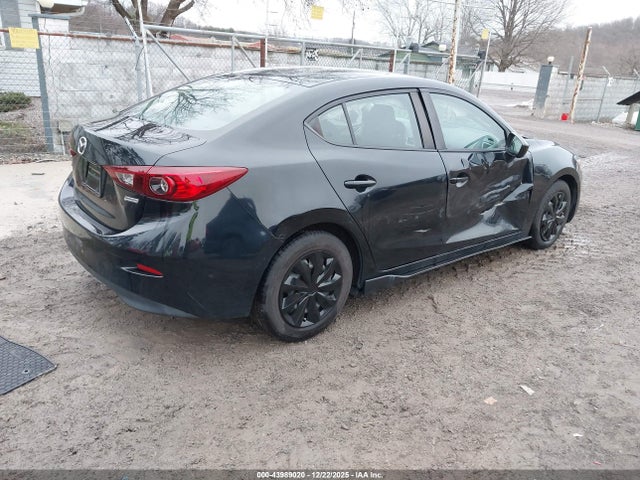 Продажа на аукционе авто 2017 Mazda Mazda3 Sport, vin: 3MZBN1U72HM108293, номер лота: 43989020