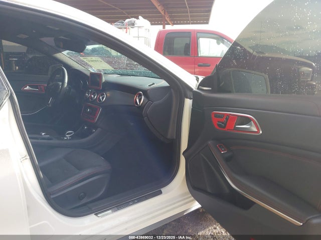 Mercedes-Benz Cla45amg 2014 WDDSJ5CB7EN079361 Image 5