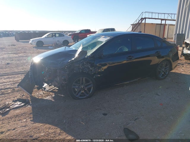 KIA Forte Gt-line 2021 3KPF34AD5ME404774 Image 2
