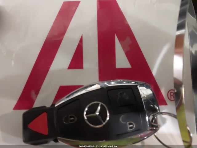 WDC0G4KB9GF052102 Mercedes-Benz Glc 300 4matic