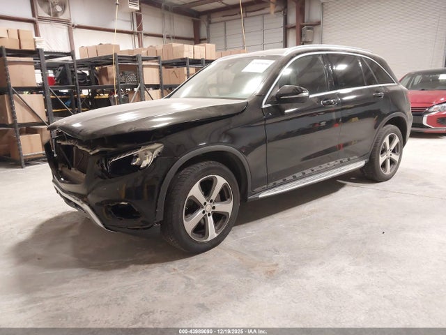 WDC0G4KB9GF052102 Mercedes-Benz Glc 300 4matic