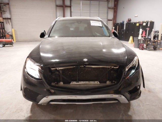 WDC0G4KB9GF052102 Mercedes-Benz Glc 300 4matic
