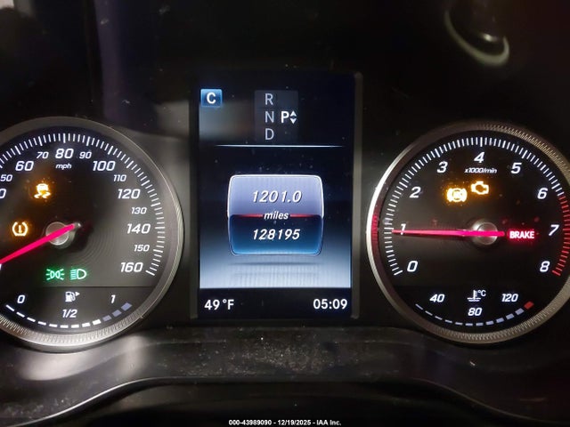 WDC0G4KB9GF052102 Mercedes-Benz Glc 300 4matic