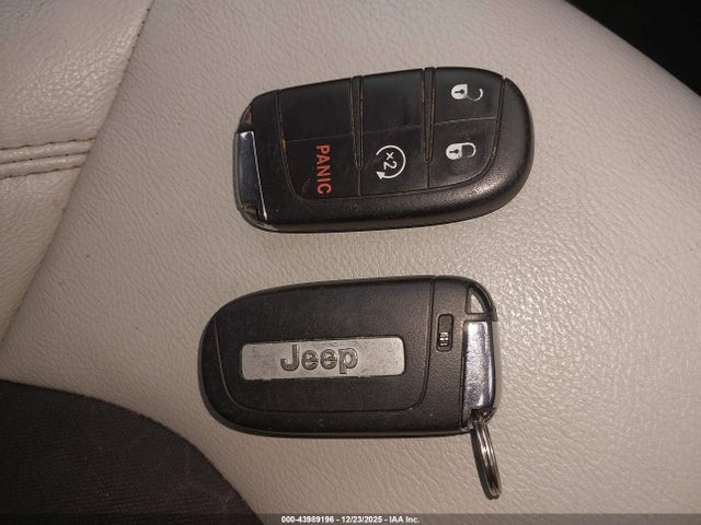 2019 Jeep Compass Sun And Wheel Fwd მანქანა იყიდება აუქციონზე, vin: 3C4NJCBB2KT658914, აუქციონის ნომერი: 43989196