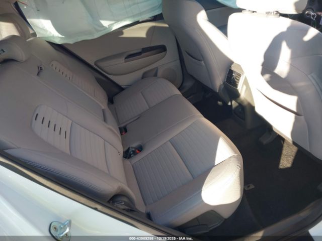 2018 KIA SPORTAGE KNDPM3AC4J7310867 Photo 7