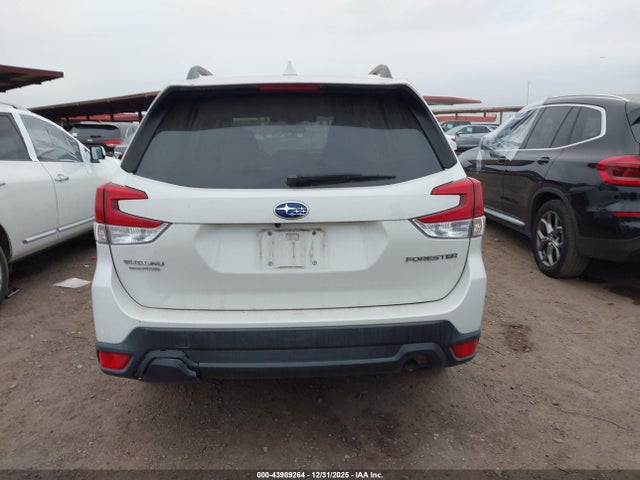 Subaru Forester Premium 2019 JF2SKAGC6KH483931 Image 17