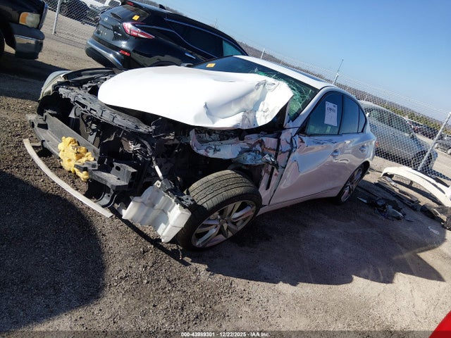 2014 INFINITI Q50 JN1BV7AR3EM703367 Photo 1
