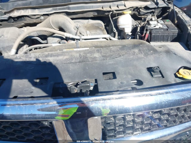1C6RR7KT1KS641380 RAM 1500 Classic Tradesman 4x4 5&#039;7 Box