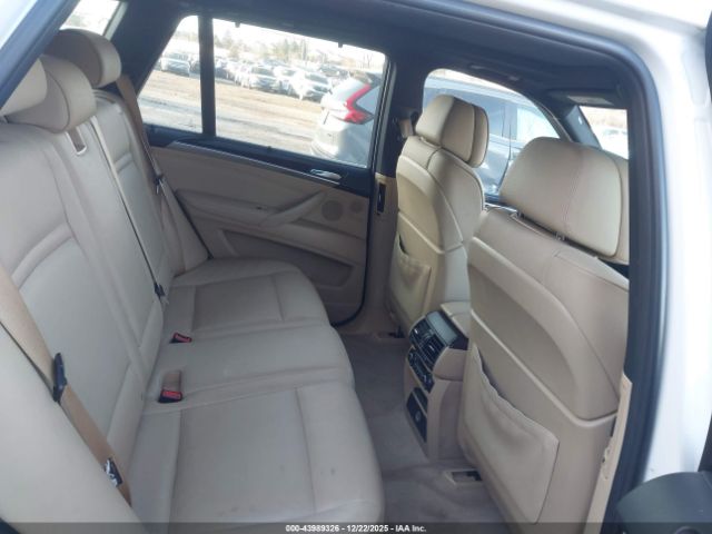 2011 BMW X5 5UXZV8C54BL418009 Photo 7