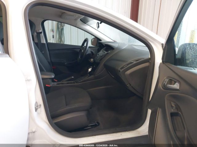 2016 FORD FOCUS 1FADP3K29GL285096 Photo 4