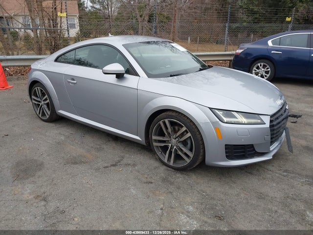2016 AUDI TT TRUC5AFV7G1018836 Photo 0
