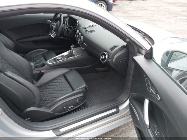 2016 AUDI TT TRUC5AFV7G1018836 Photo 4