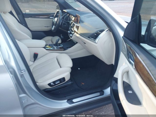 2020 BMW X3 5UXTY5C09L9D39341 Photo 4