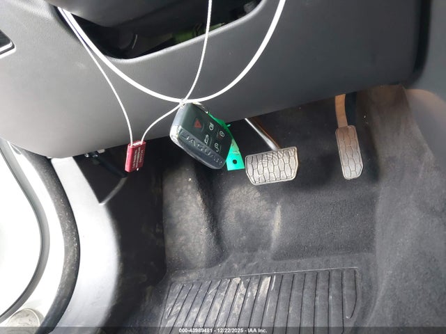 2017 JAGUAR F-PACE SADCK2BV9HA497264 Photo 10