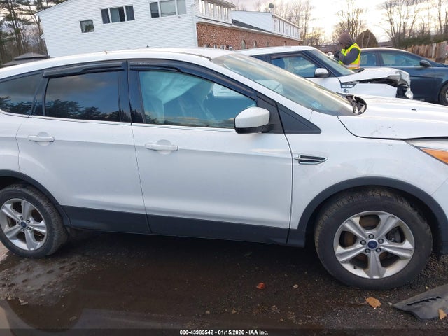 1FMCU9GX3EUC86365 Ford ESCAPE SE