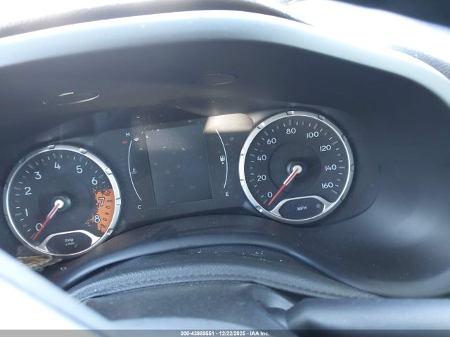 ZACCJABB3JPH22458 Jeep Renegade Latitude Fwd