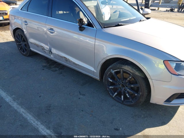 2015 AUDI A3 WAUEFGFF7F1019380 Photo 5