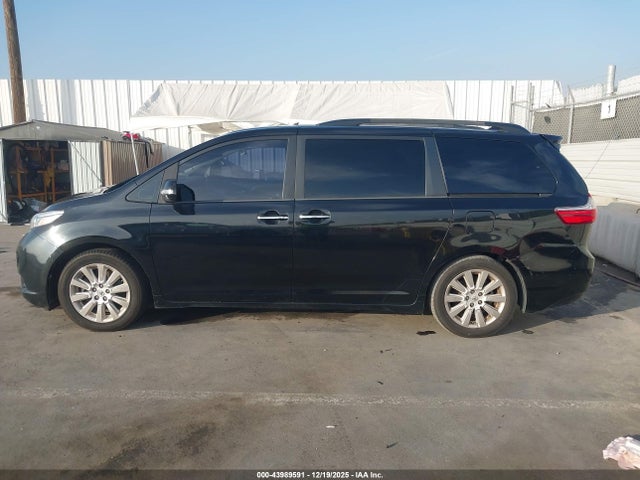 5TDYK3DC3FS667539 Toyota Sienna Limited Premium 7 Passenger