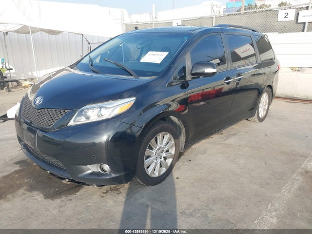 5TDYK3DC3FS667539 Toyota Sienna Limited Premium 7 Passenger