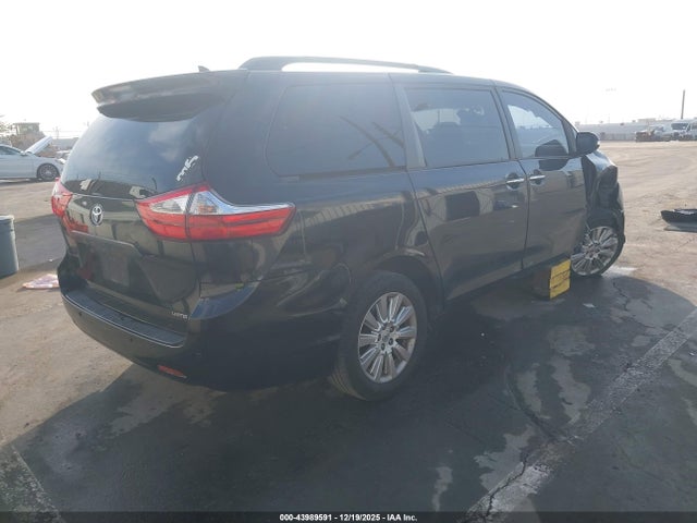 5TDYK3DC3FS667539 Toyota Sienna Limited Premium 7 Passenger