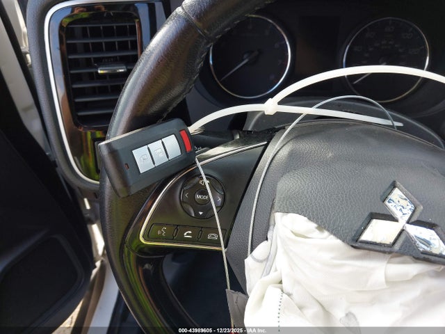 2018 MITSUBISHI OUTLANDER JA4AD3A31JZ067474 Photo 10