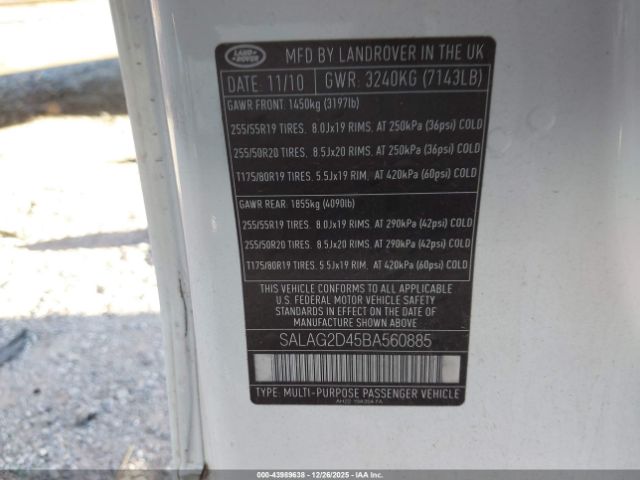 2011 LAND ROVER LR4 SALAG2D45BA560885 Photo 8