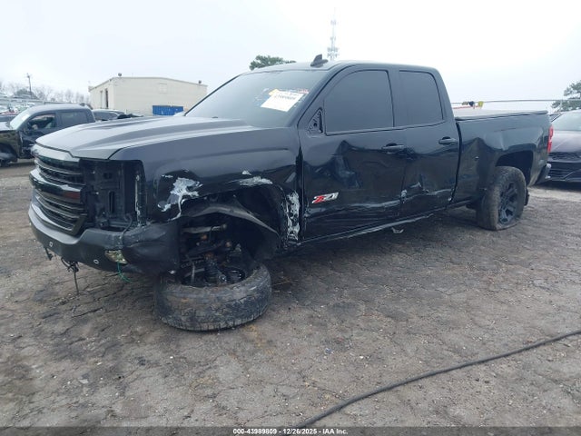 Продаж на аукціоні авто 2017 Chevrolet Silverado 1500 2lt, vin: 1GCVKREC1HZ131839, номер лоту: 43989809