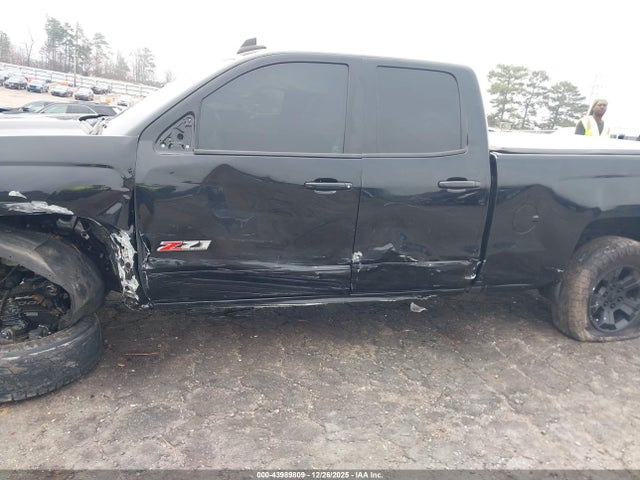 Продаж на аукціоні авто 2017 Chevrolet Silverado 1500 2lt, vin: 1GCVKREC1HZ131839, номер лоту: 43989809