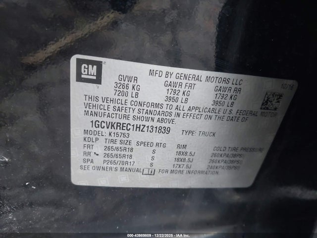 Продаж на аукціоні авто 2017 Chevrolet Silverado 1500 2lt, vin: 1GCVKREC1HZ131839, номер лоту: 43989809