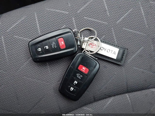 Toyota Rav4 Xle 2019 2T3P1RFVXKW061910 Image 11