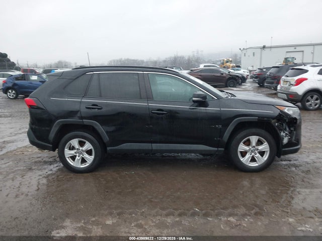 Toyota Rav4 Xle 2019 2T3P1RFVXKW061910 Image 13